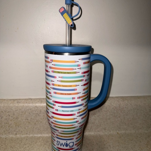 Swig Set - Picture 6 of 6